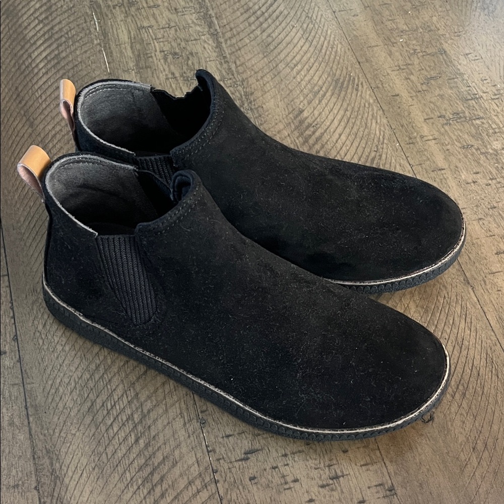 Dr. Scholl's Black Suede Ankle Booties